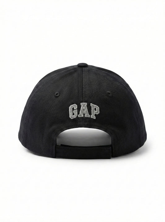 Flame-Embroidered Streetwear Baseball Cap