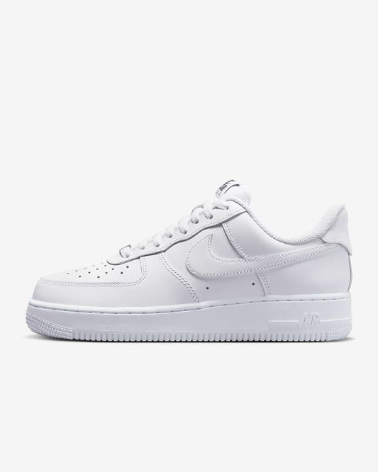 N.K. Pristine Leather 'Air' Low-Top Sneaker
