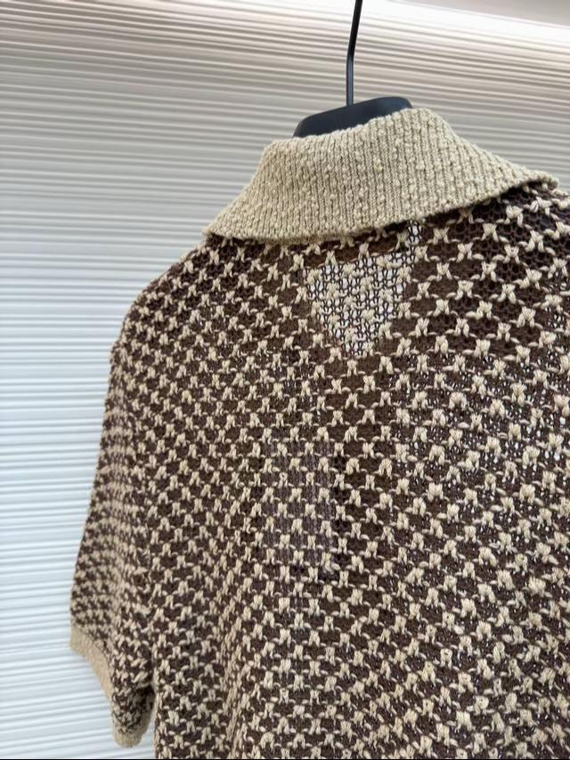 LV Elegant Textured Jacquard Knit Polo