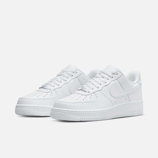 N.K. Pristine Leather 'Air' Low-Top Sneaker