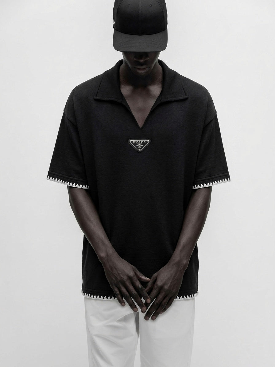 PRD | Enamel-Logo Contrast-Trim V-Neck Polo