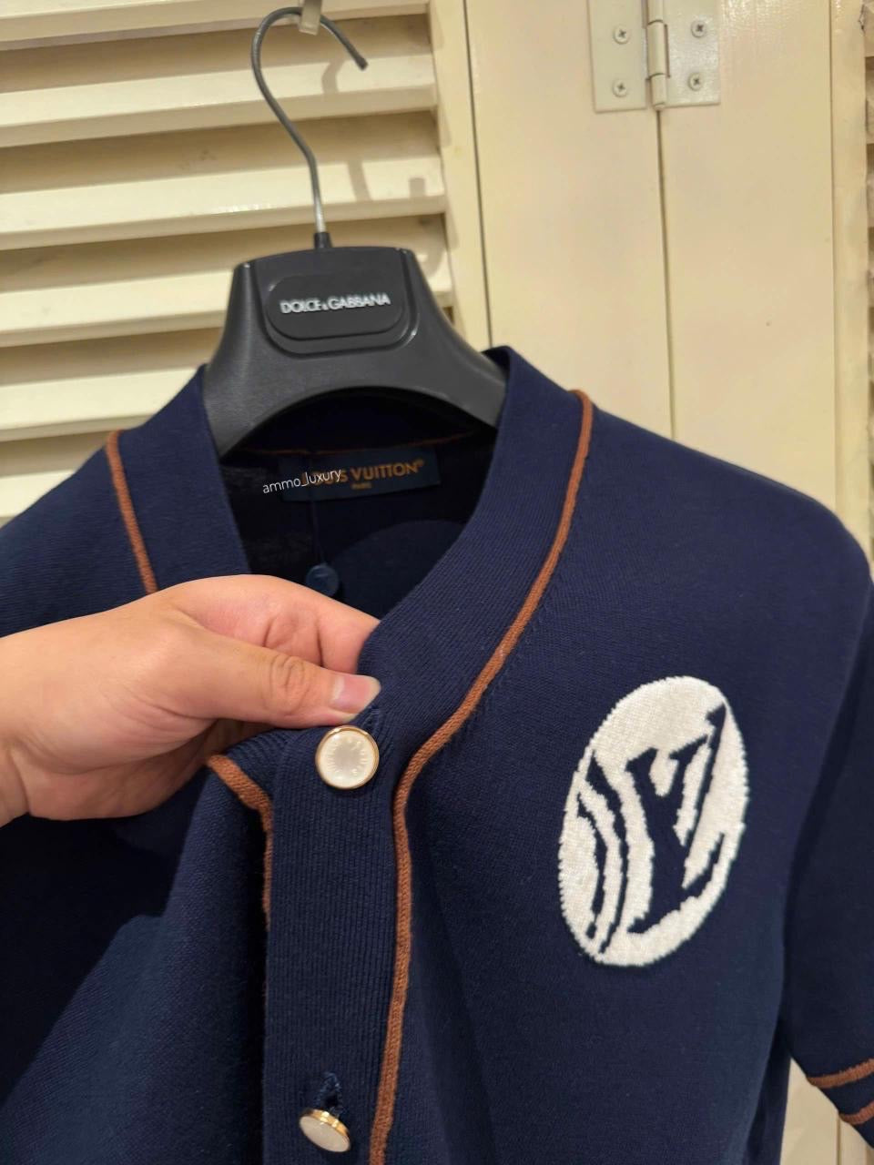 Lv Knitted Short-Sleeved Baseball Shirt
